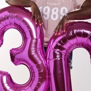 Meet your Posher, Gloria